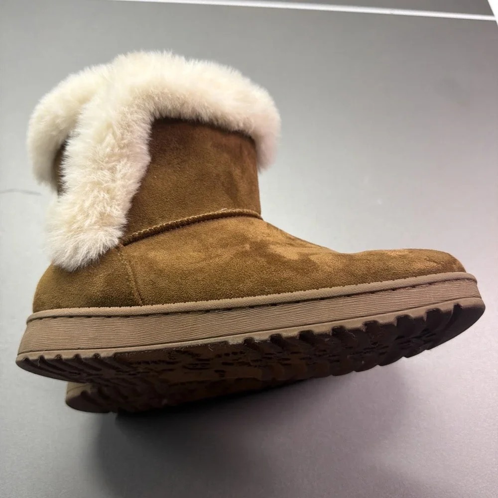 So Goods For‎ Life Paulina BrownFurry Boots - Womens 8 Great